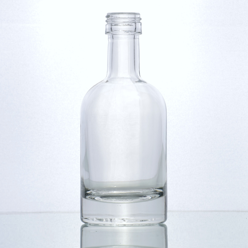 Flasche - Nocturne 100 ml weiß PP 22 mm Schraubmündung - kleine Spirituosenflaschen - Flaschenbauer