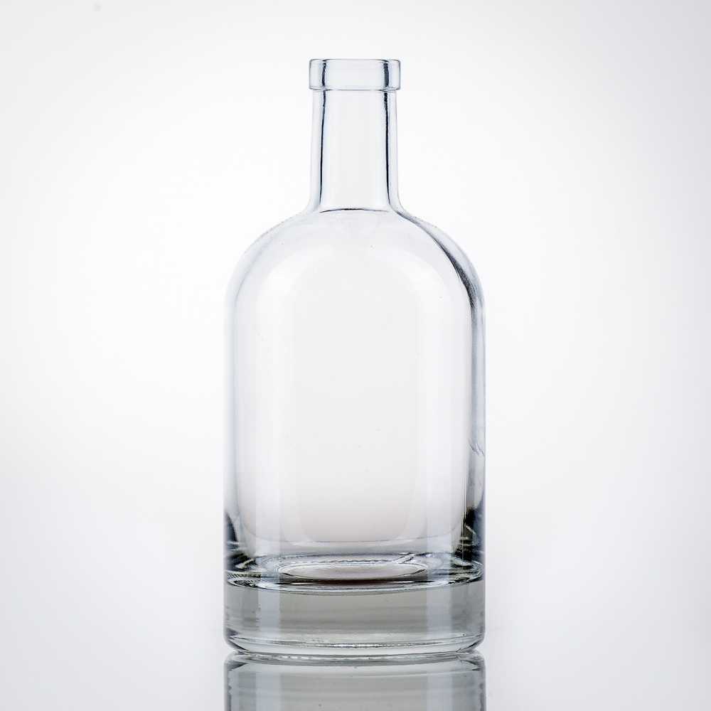 Flasche Nocturne 0,5 l weiß OBB (19 mm) - Spirituosenflaschen - Flaschenbauer