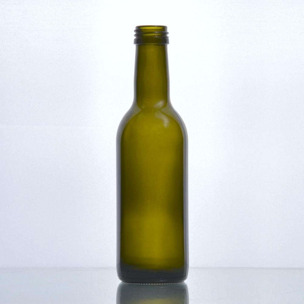 Weinflasche Bordeaux 0,25 l antikgrün 28 MCA Schraubmündung - Flaschenbauer